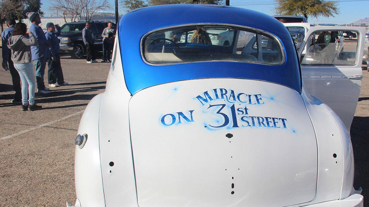 Sociales: El regalo que sigue dando